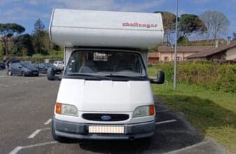 FORD TRANSIT 2.2 TDCI 140 CV – Capucine rénovée – 2