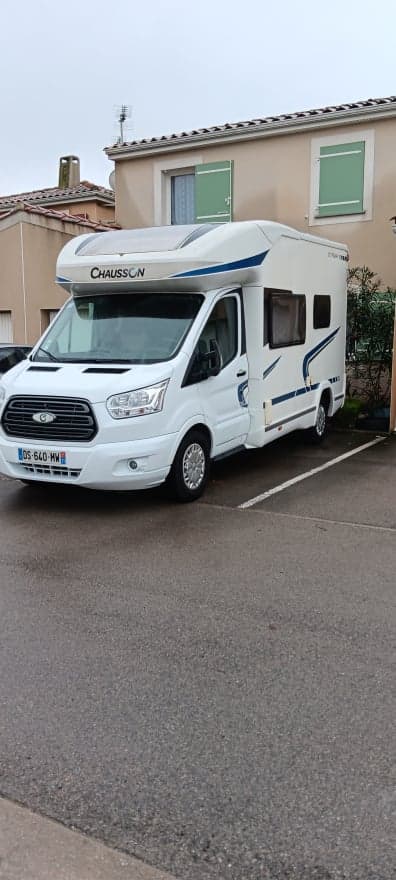 CHAUSSON Flash 510 2015 – Compact et faible kilométrage – 1