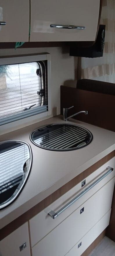 CHAUSSON Flash 510 2015 – Compact et faible kilométrage – 4