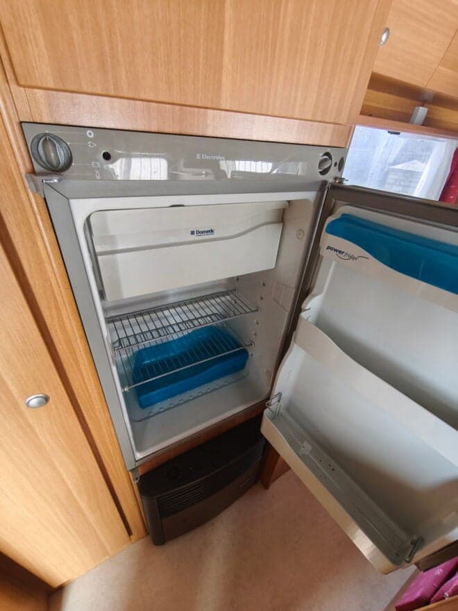 Ford Transit Rimor Villamobile – Capucine 7 couchages – 8
