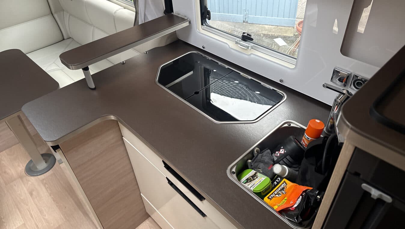 RAPIDO Série 8 855 F – Intégral premium faible kilométrage – 9