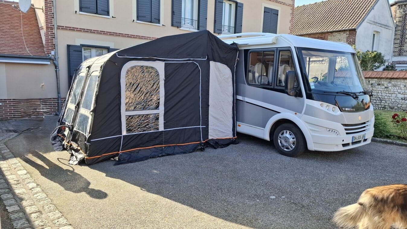 DETHLEFFS Globebus I2 – Intégral compact et économique – 9