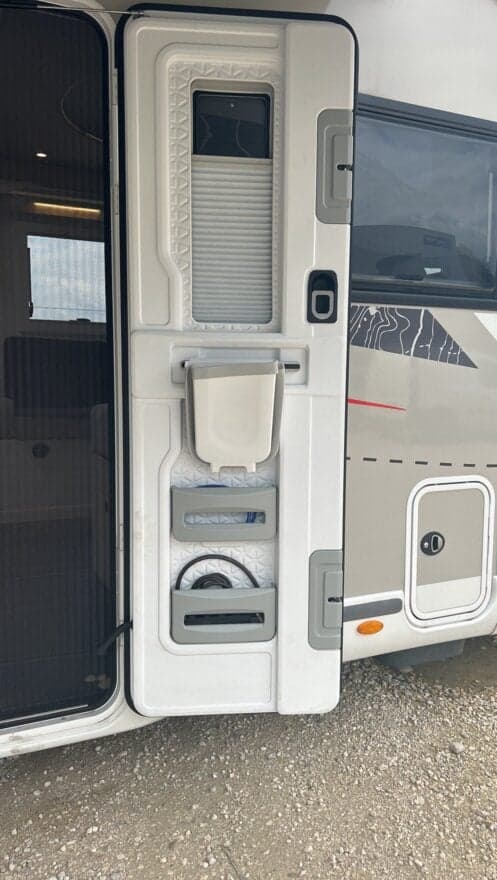  CHALLENGER 380 Graphite Ultimate – Profilé premium boîte auto – 8
