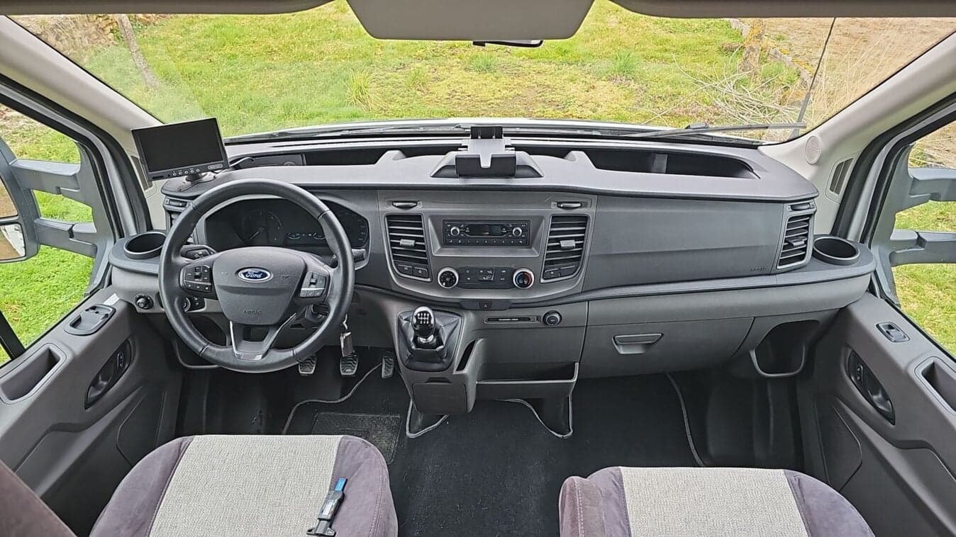 FORD CHALLENGER Start Edition – Profilé familial 6 – 8