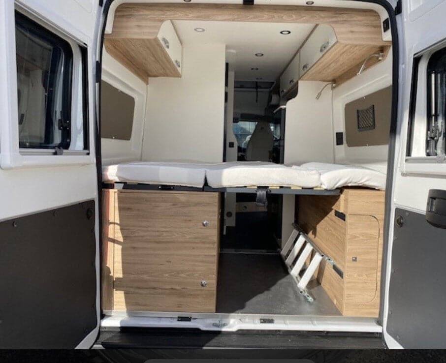 FIAT BAVARIA K600G – Fourgon aménagé 4 couchages avec toit relevable – 4