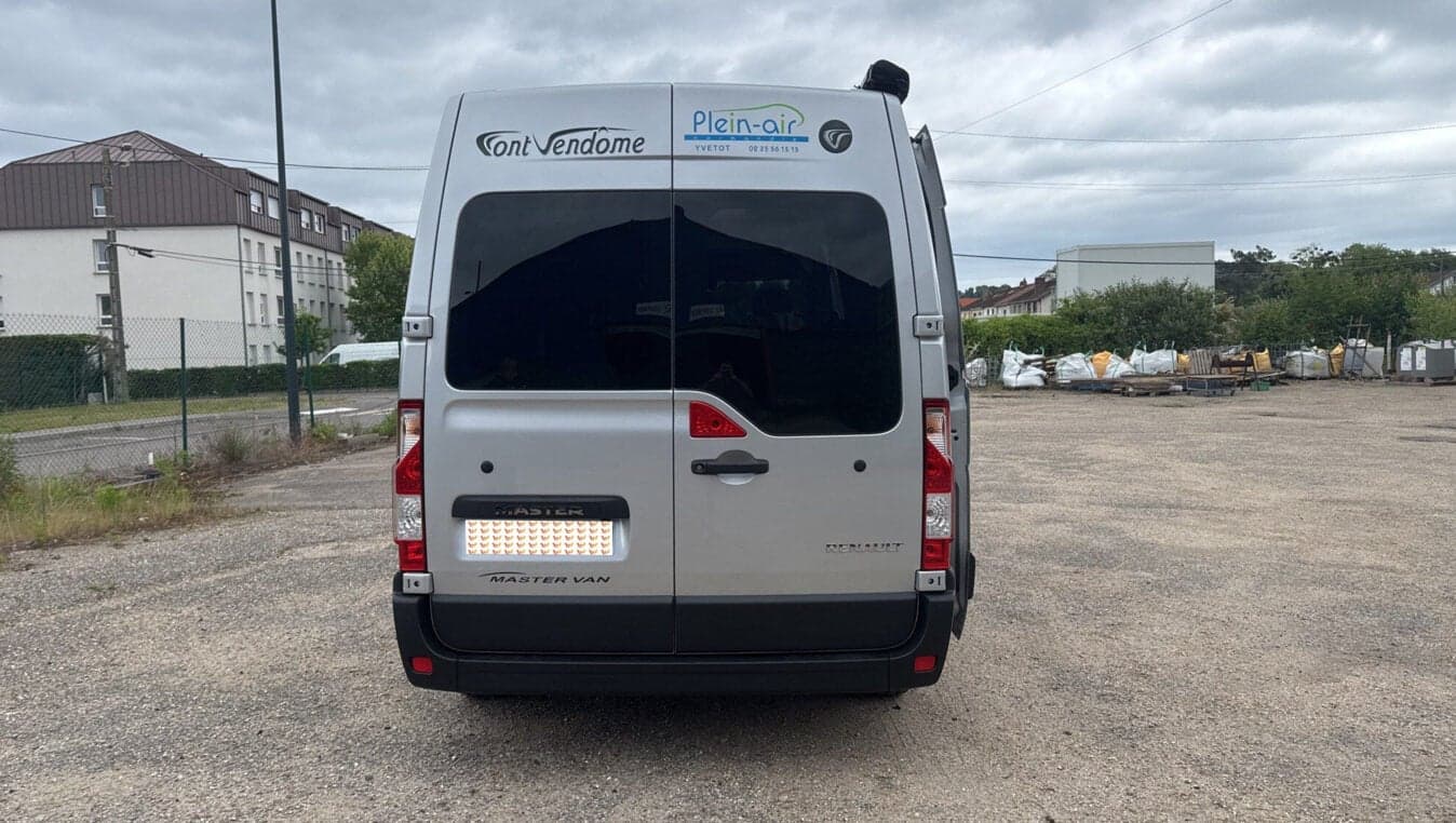 RENAULT FONT VENDOME EVASION – Fourgon aménagé compact 2024 – 2