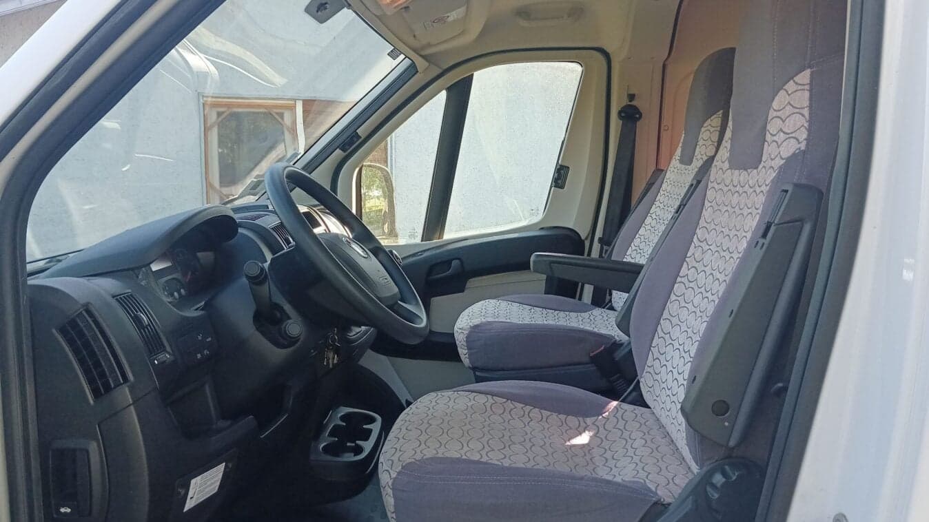 FIAT MC LOUIS MENFYS VAN 1 S-LINE – Fourgon aménagé compact 4 couchages – 7